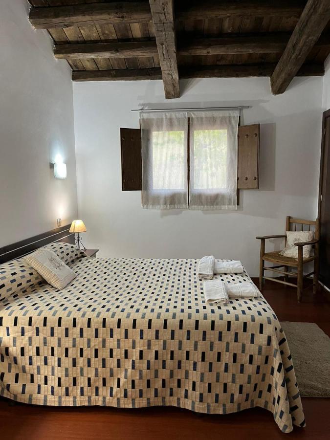 Apartamentos Rurales En Plena Sierra La Calera Exteriör bild